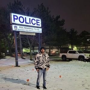 Meet your Posher, Dahiya